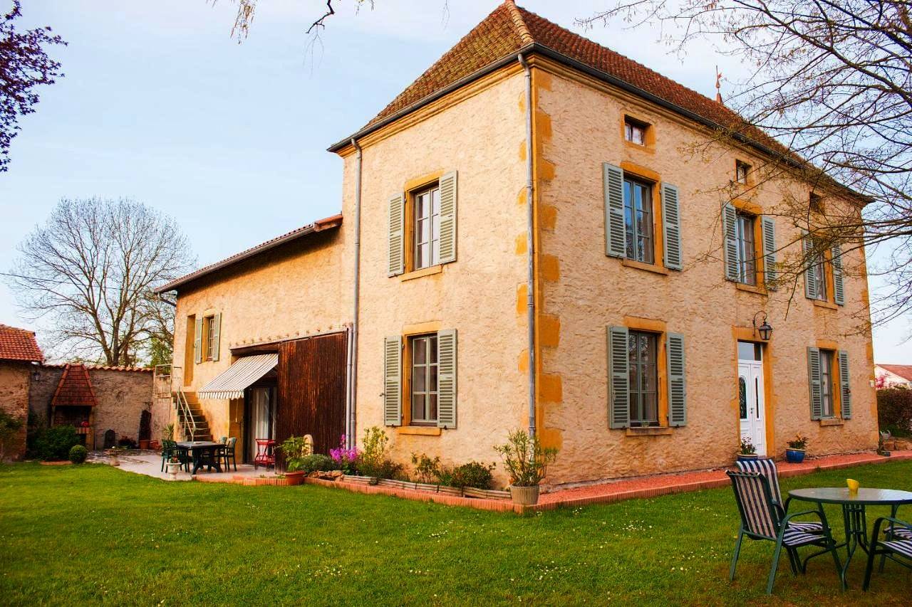 Aux Ronzières in Pouilly-sous-Charlieu, Région de Roanne