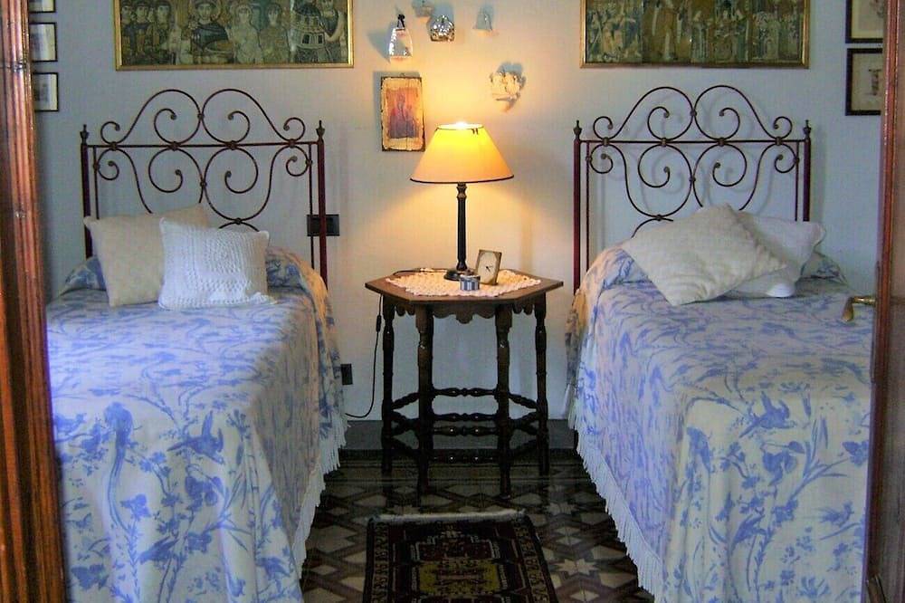 Villa With Pool In The Tuscan Hills in Lari, Casciana Terme Lari