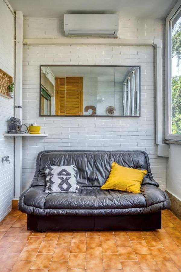 Apartamento para 3 personas, con piscina además de sauna y vistas al lago en Roma
