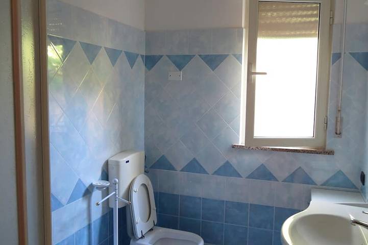 Villa Delia - Santa Caterina: Casa con giardino, 5 minuti a piedi dalla spiaggia in Santa Caterina di Pittinuri, Cuglieri
