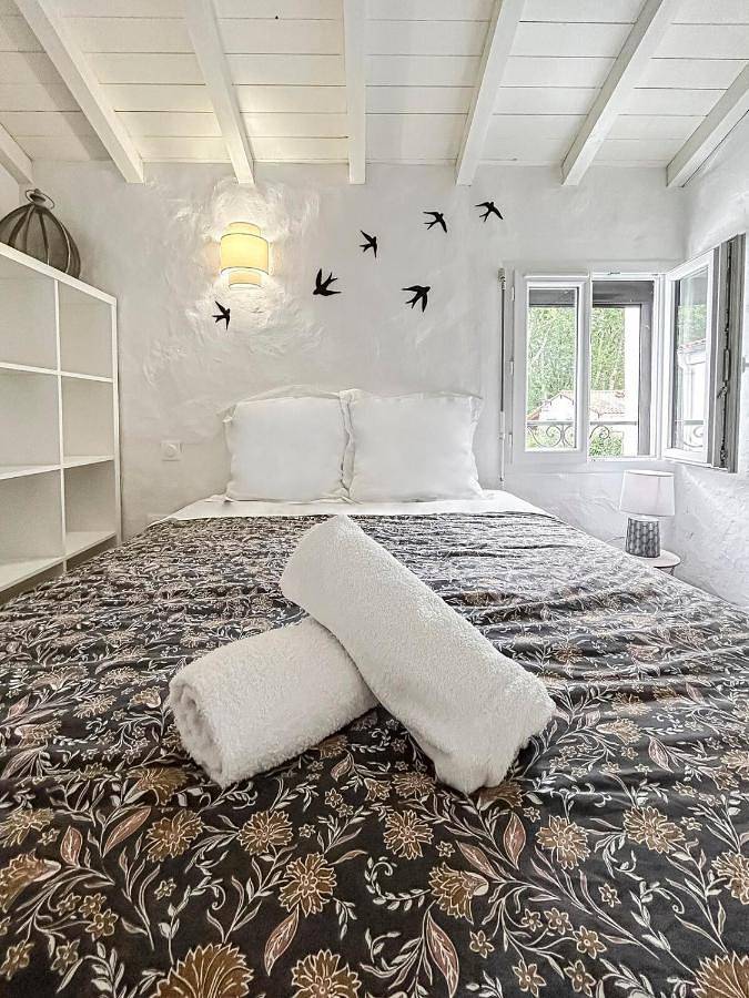 Gîte pour 2 personnes, avec terrasse et jardin à Médis - 2