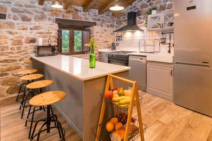 Casa rural para 13 personas, con vistas y jardín en Valle del Pas - 4