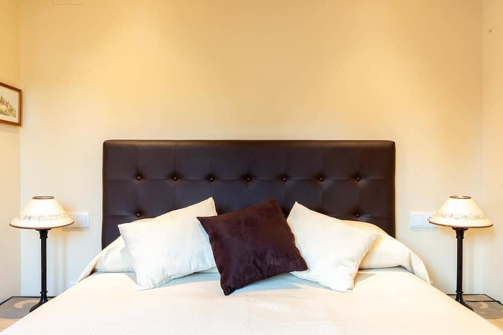 Holi-Rent Pimienta Santa Cruz. in Casco Antiguo, Sevilla