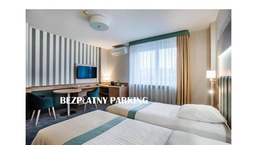 Hôtel pour 2 personnes, avec piscine et terrasse ainsi que vue et sauna, animaux acceptés