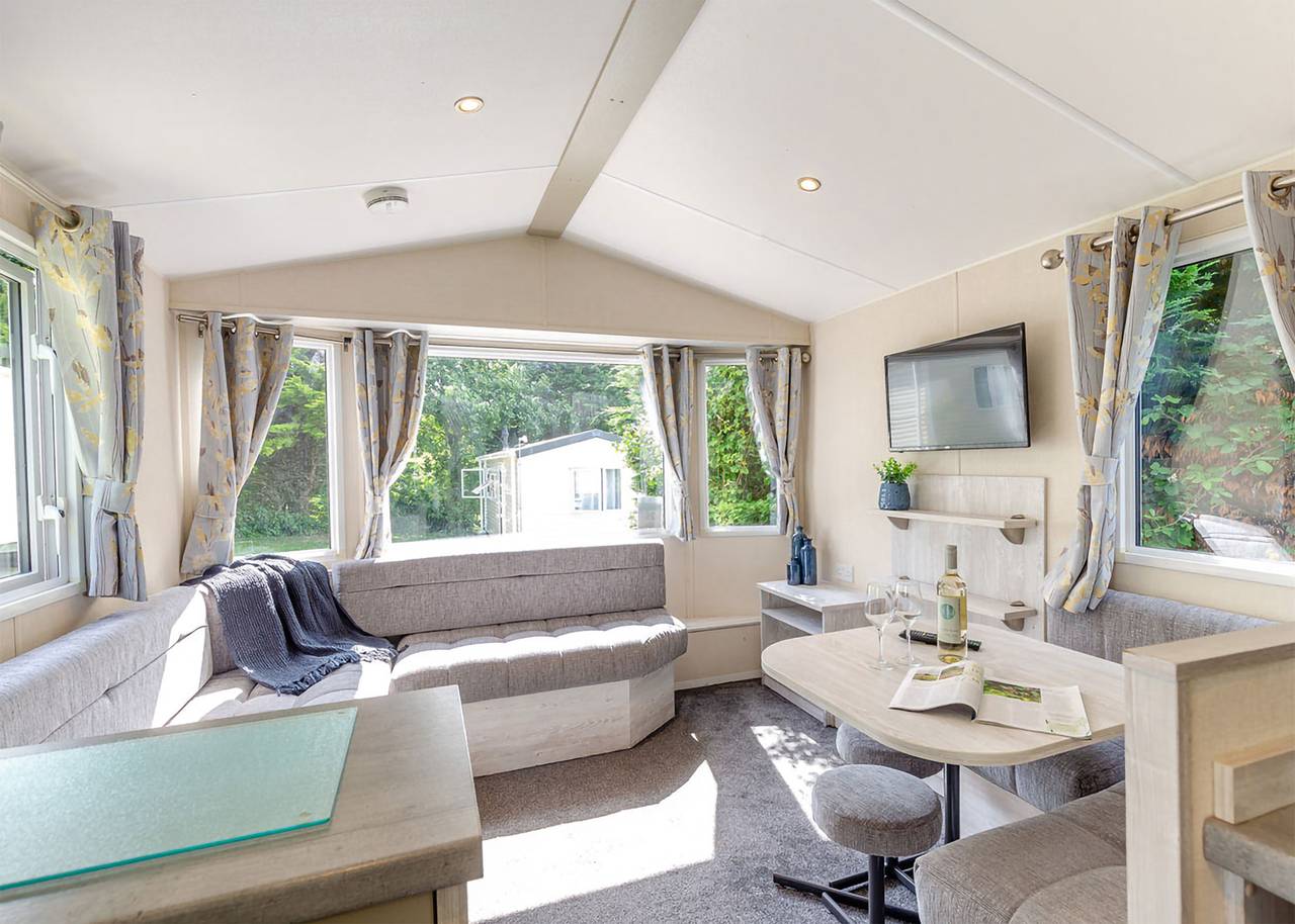Bronze Caravan with parking 1 bed in Cornwall