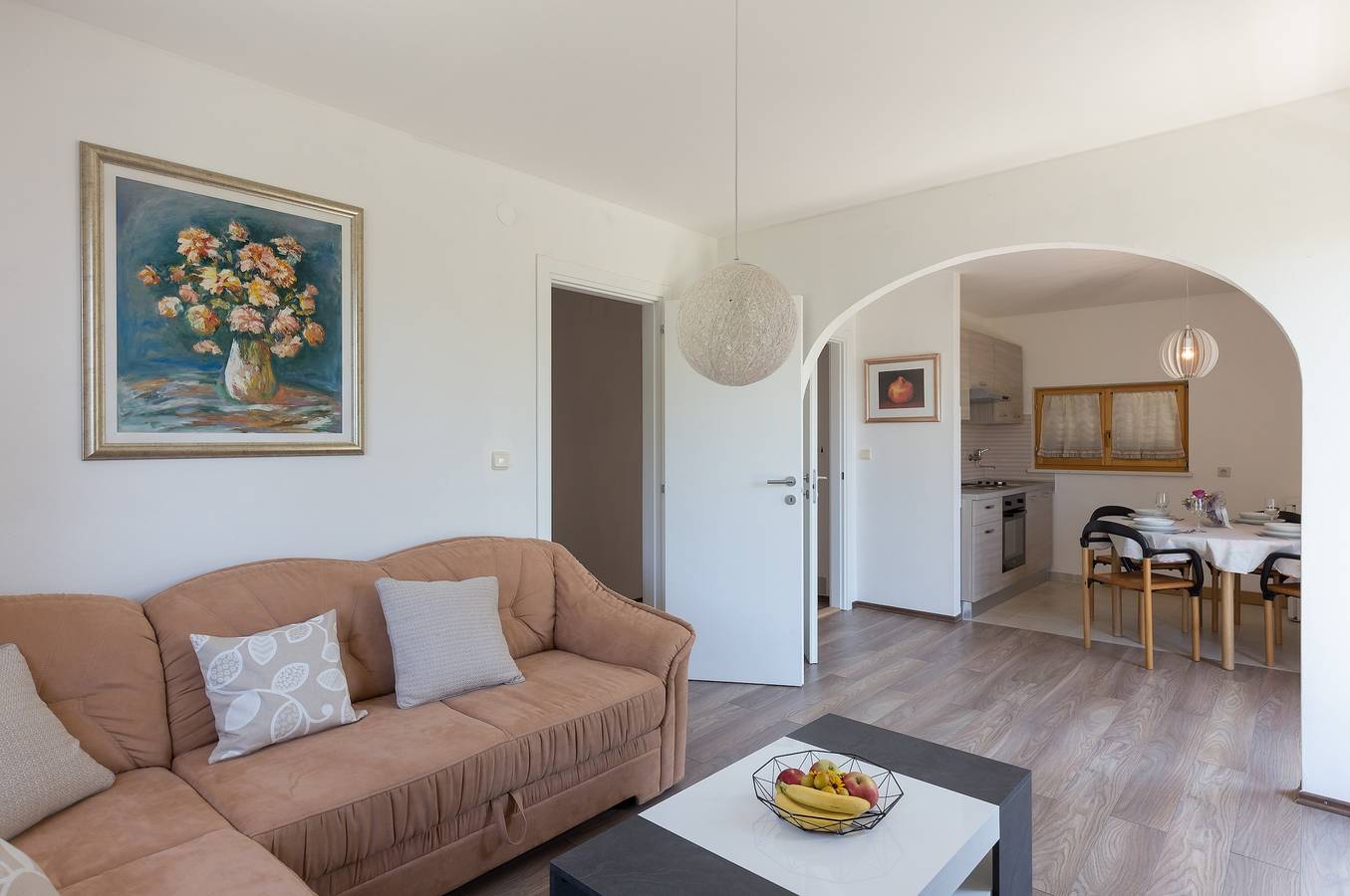 Ganze Wohnung, Ferienwohnung für 6 Personen mit Balkon in Grad Dubrovnik, Dubrovnik-Neretva