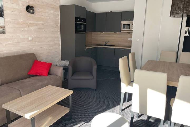 Ferienwohnung für 8 Personen, mit Pool und Terrasse - 1