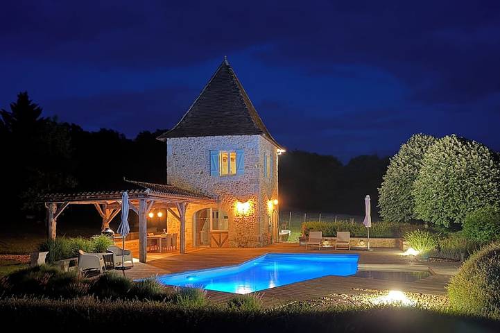 Gîte pour 2 personnes, avec jardin et terrasse à Douville