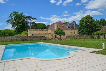 Location de vacances pour 12 personnes à Saint-Agne