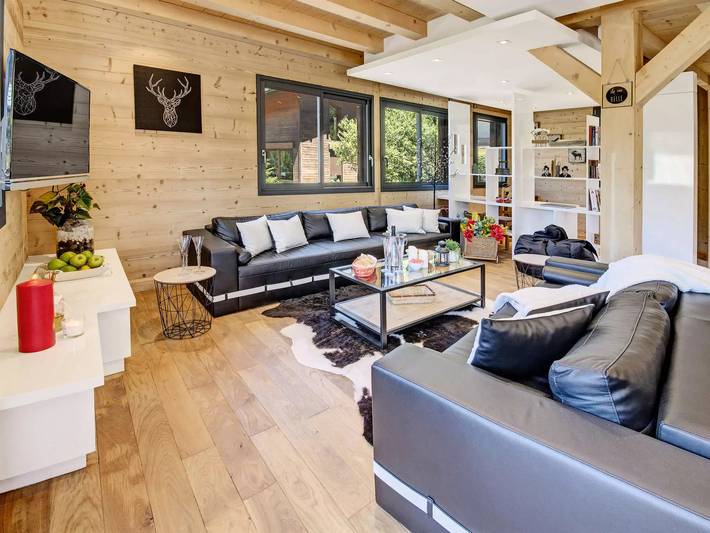 Chalet pour 12 personnes, avec Balcon et Jacuzzi ainsi que Jardin et Sauna à Montriond