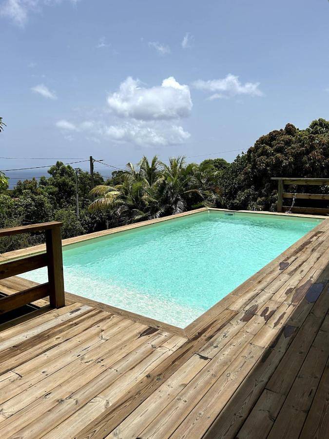 Casa de vacaciones para 8 personas, con piscina y vistas además de terraza y jardín - 1