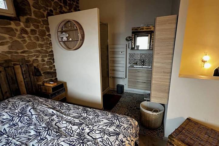 Location de vacances pour 4 personnes à Chalencon - 4