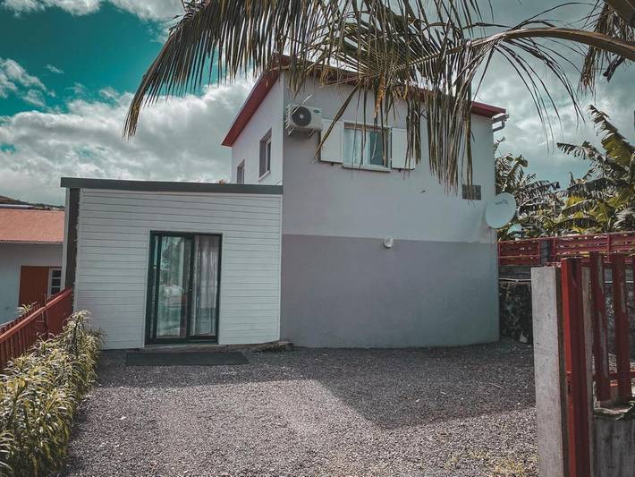 Location de vacances pour 4 personnes, avec jardin et vue à Manapy les Bains - 2