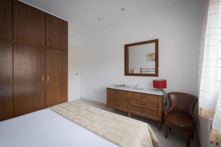 Location de vacances pour 6 personnes, avec Balcon et Terrasse ainsi que Jardin et Vue à Olot - 4