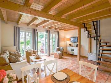 Ferienhaus für 8 Personen, mit Terrasse, kinderfreundlich in Nienhagen