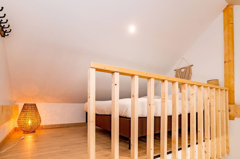 Villa Dré Avec Piscine 15 Personnes Sur La Côte in Saint-Alban, Côte de Goëlo