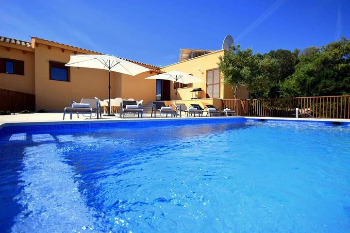 Finca für 6 Personen, mit Pool und Garten sowie Terrasse - 1