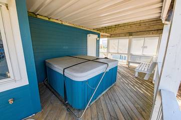 Vacation House for 13 Guests in Corolla, Currituck County, Picture 4