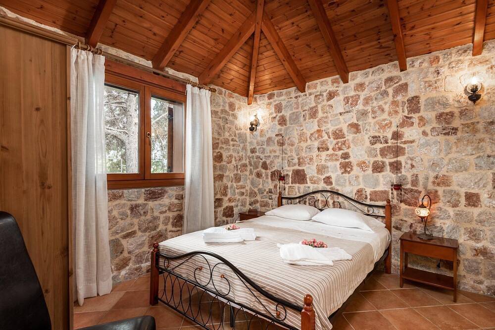 Filerolia Stone House in Rhodos