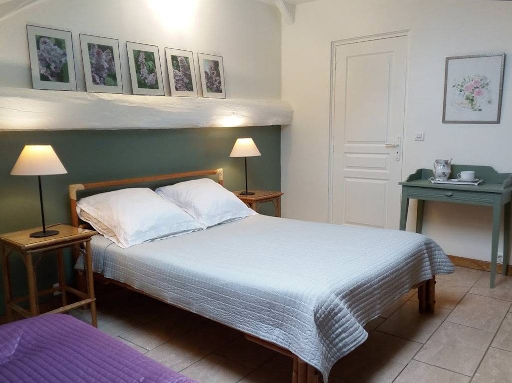 Chambre d'hôtes alentours Limoges - Clos de l'Arthonnet - Lilas in Flavignac, Région de Limoges
