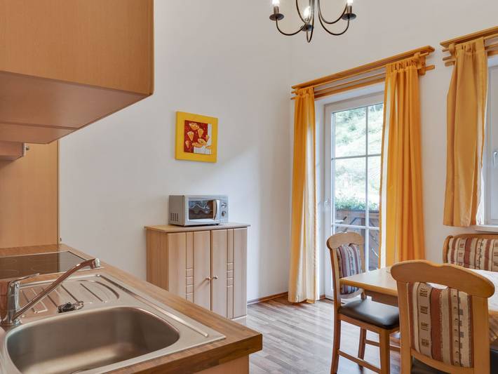 Ferienwohnung für 6 Personen, mit Balkon und Whirlpool sowie Sauna in Großarl - 4