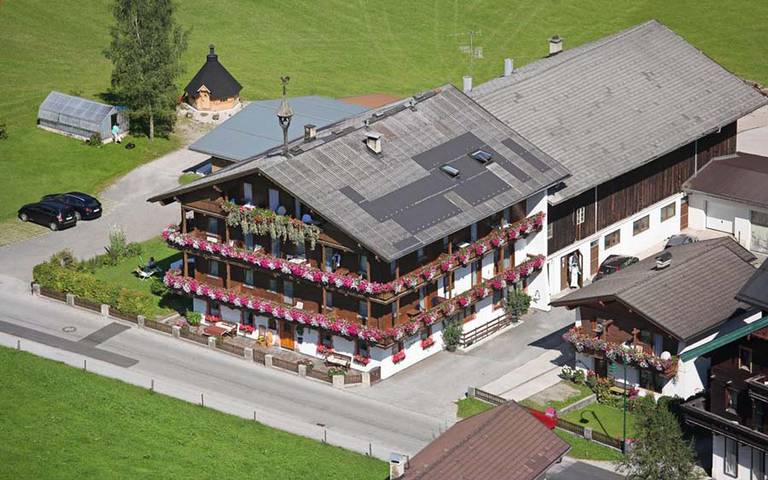 Pension für 3 Personen, mit Balkon und Terrasse sowie Garten und Sauna am Achensee - 2