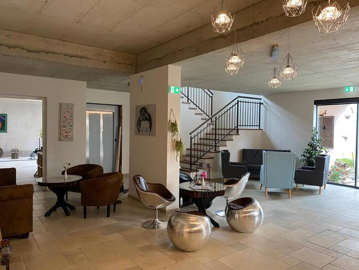 BnB für 2 Personen, mit Garten und Pool sowie Sauna und Ausblick in der Oststeiermark