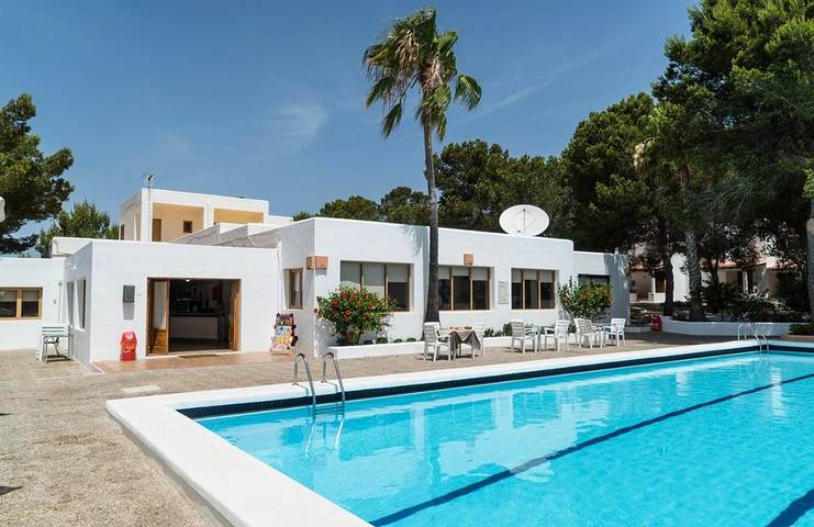 Hôtel pour 2 personnes, avec bassin pour enfant ainsi que piscine et jardin dans Playa Migjorn Formentera - 4