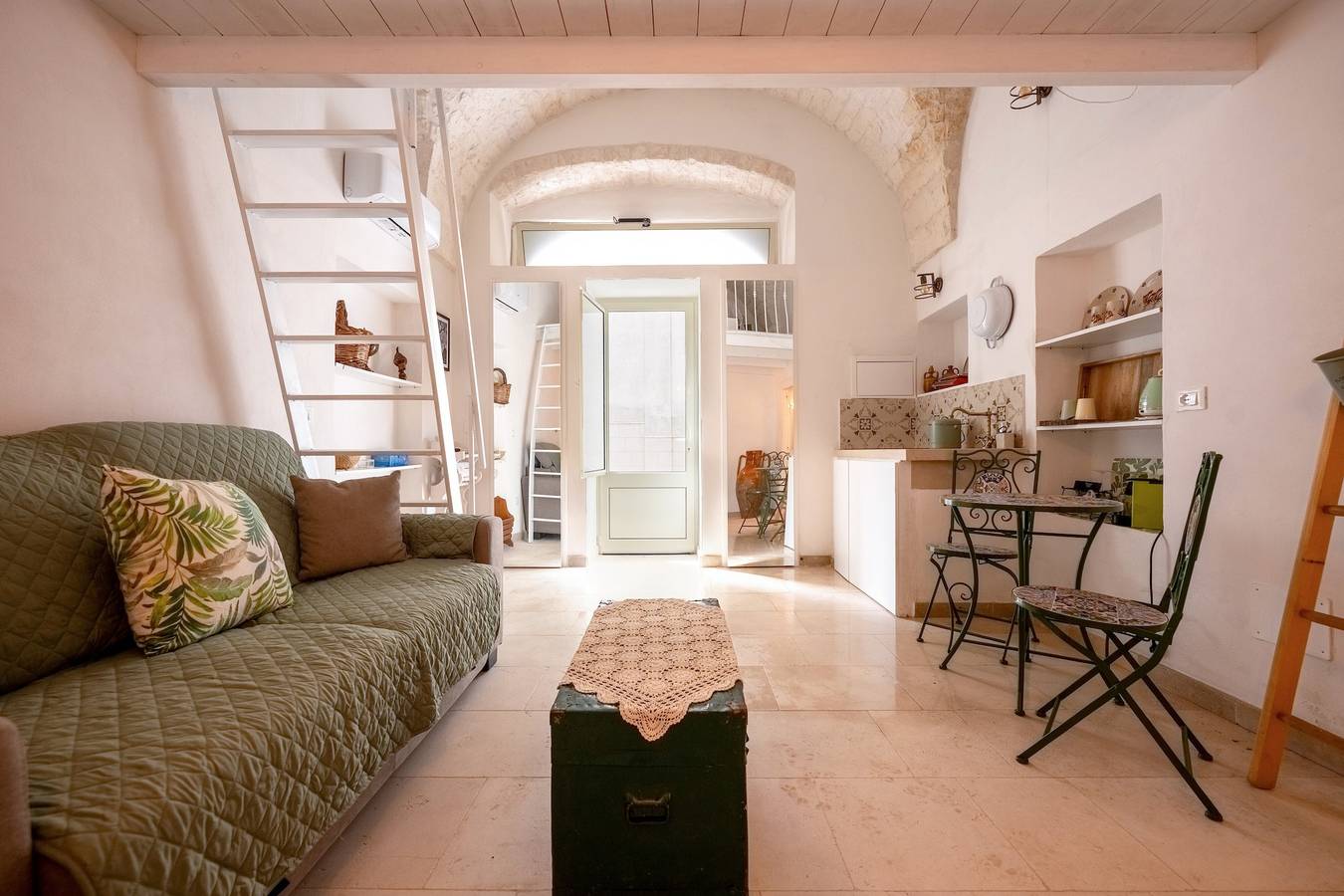Appartement entier, Abbash da Mery – Maison historique avec bain à remous au cœur d’Ostuni in Ostuni, Salento
