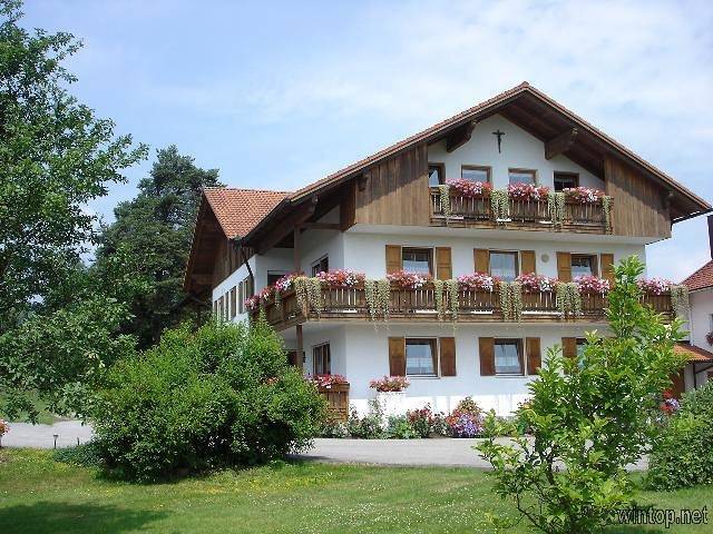 Ferienwohnung für 5 Personen, mit Balkon und Balkon/Terrasse sowie Terrasse und Garten in Zwiesel - 4