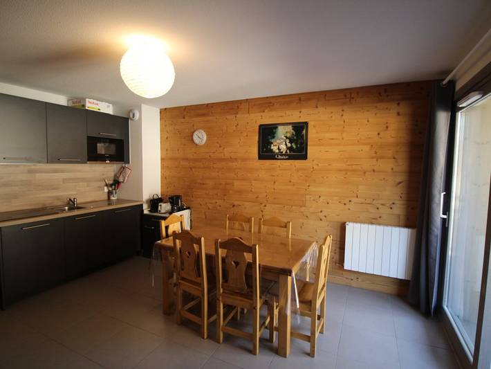 Gîte pour 6 personnes, avec balcon dans Office De Tourisme D Auris En Oisans - 3