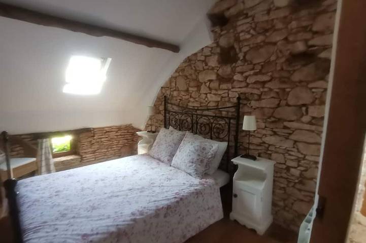 Gîte pour 8 personnes, avec piscine et jacuzzi ainsi que jardin et terrasse à Marminiac - 2