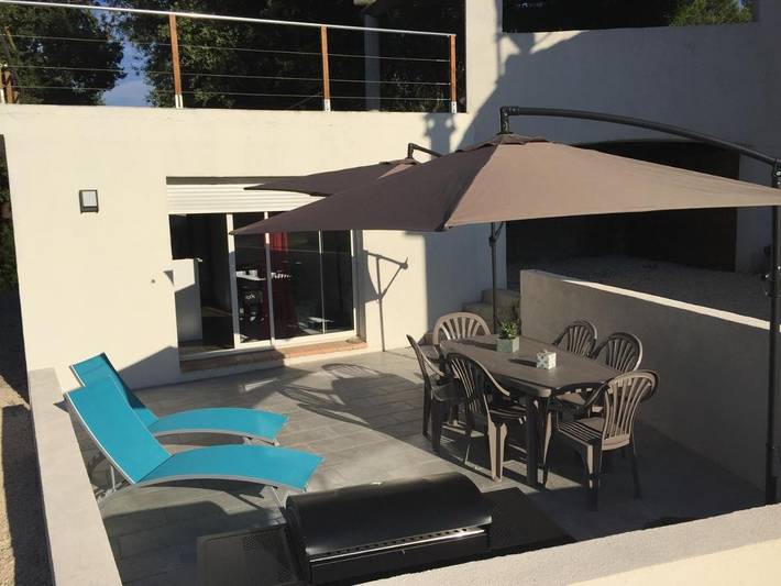 Location de vacances pour 4 personnes, avec piscine ainsi que jardin et vue à Gardanne
