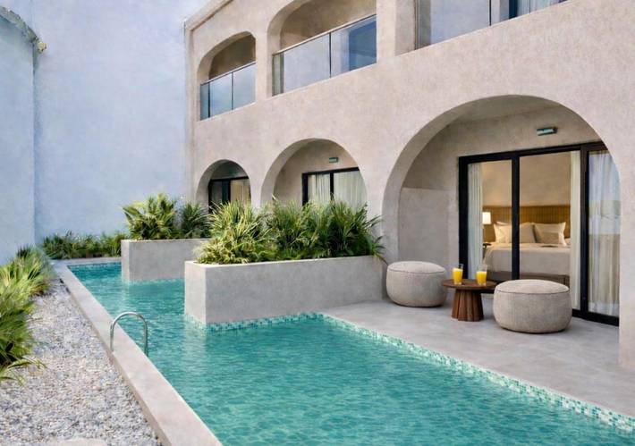 Appart’hôtel pour 2 personnes, avec piscine ainsi que jardin et terrasse, animaux acceptés