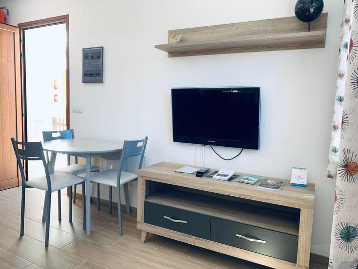 Apartment La Solanita for relaxing retreat in Artenara, Artenara (municipality)