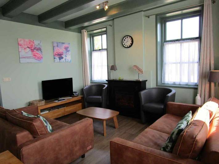 Ferienhaus für 7 Personen, mit Terrasse und Garten in Serooskerke - 2