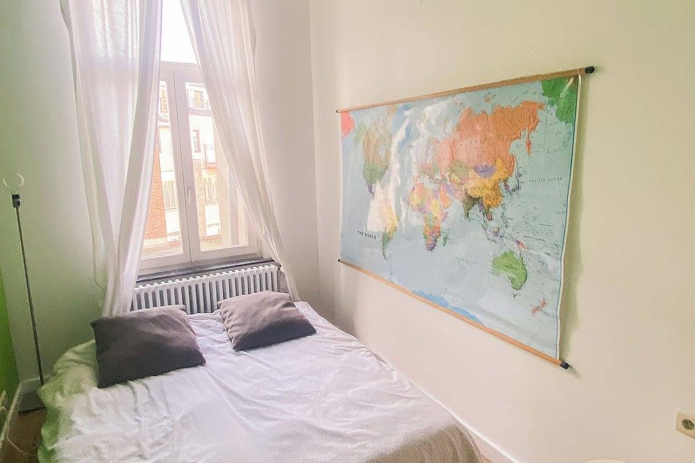 Ganze Wohnung, Beautiful 2-bedroom artist's apartment with all comforts in the heart of Saint-Gilles in Saint-Gilles (Belgien), Brüssel und Umgebung