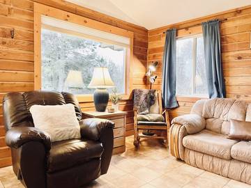 Cabin for 5 Guests in Alaska, USA, Picture 1
