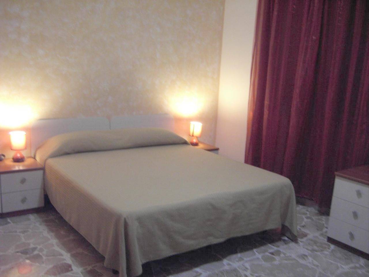 Quadruple Room with Private Bathroom in Motta Sant'Anastasia, Catania e dintorni