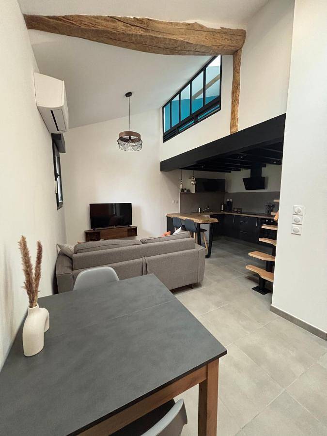 Gîte pour 7 personnes à Saint-Porquier