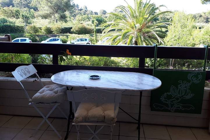 Gîte pour 4 personnes, avec Balcon dans Office De Tourisme De La Croix Valmer