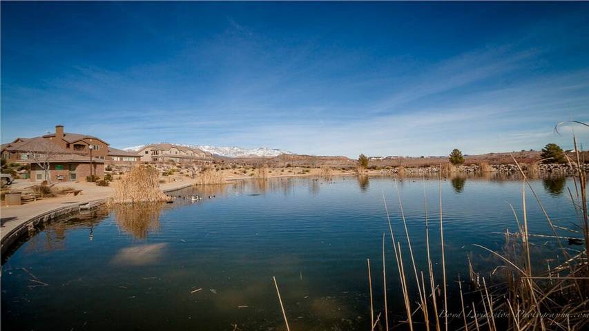 Vacation rental for 10 people, with hot tub and pool as well as yard in Washington (UT)