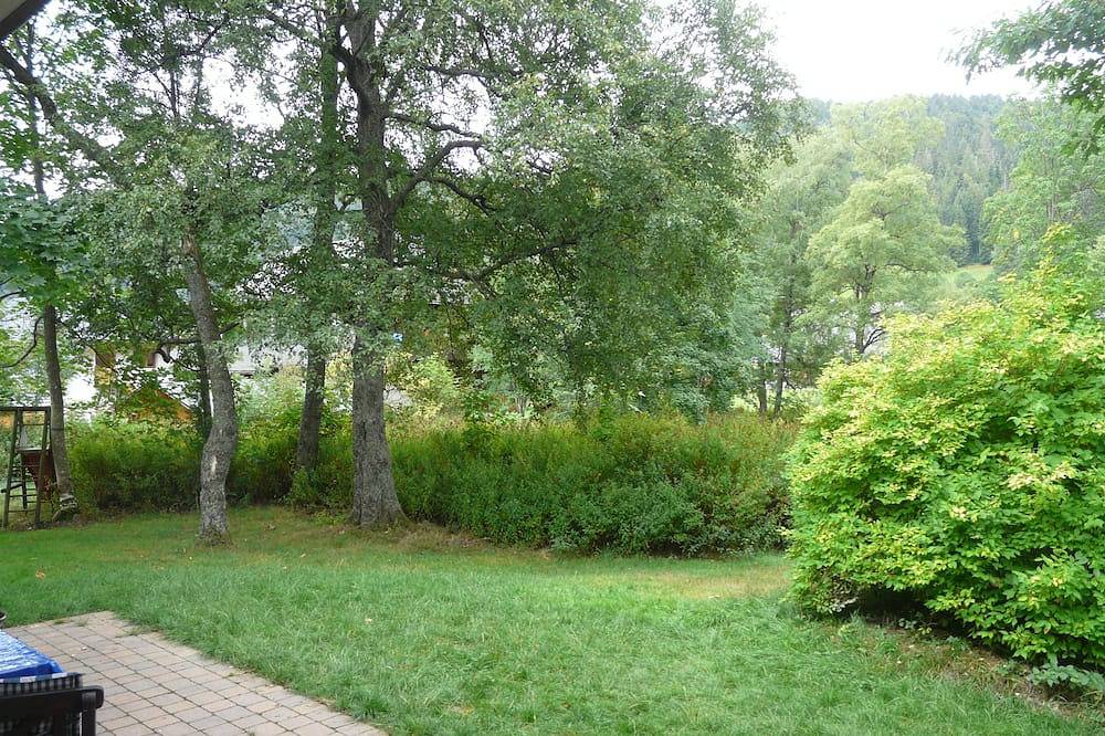 Ganze Wohnung, Große Ferienwohnung in einem Schwarzwaldhaus am Fuß des Feldbergs in Suedlicher Schwarzwald, Sankt Blasien