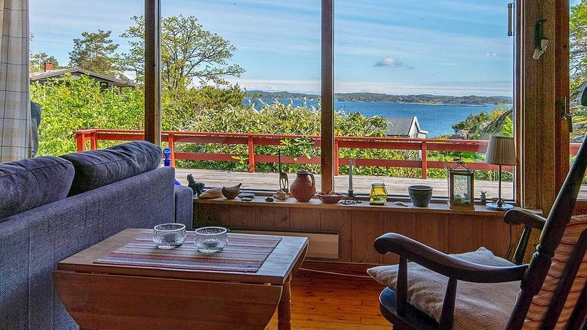 Feriehus for 6 personer, med terrasse og utsikt i Sandefjord 