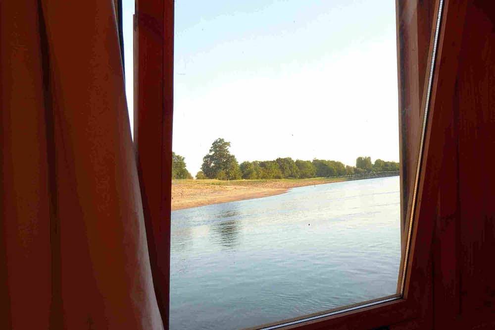 Unique cruise of several days with Houseboat on Loire in Saint-Florent-le-Vieil, Región de Cholet