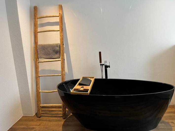 Ganze Wohnung, Parterrewohnung 3 Zi in Poschiavo, Livigno Alpen