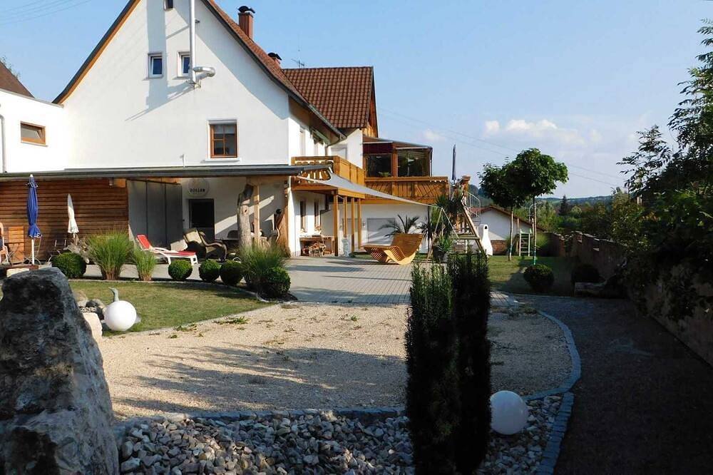 Ganze Wohnung, Trudis Ferienwohnung - Ferienwohnung 5 ***** (im Dg) in Veringenstadt, Naturpark Obere Donau