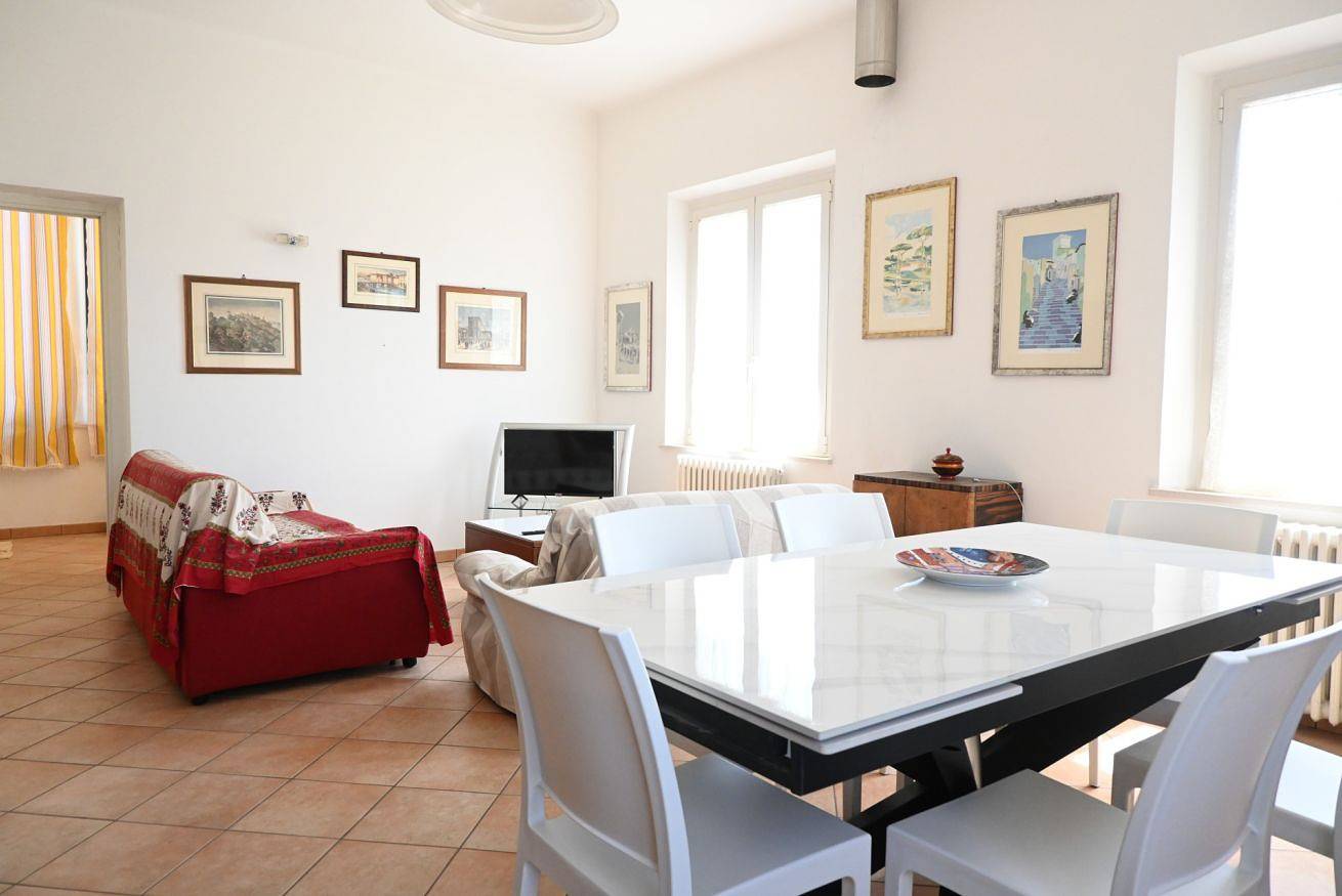 Apartamento entero, Se179 - Senigallia, elegant four-room apartment 50 meters from the sea in Senigallia, Senigallia (Municipality)