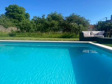 Chambre d’hôte pour 2 personnes, avec jardin et piscine à Le Val-d'Esnoms