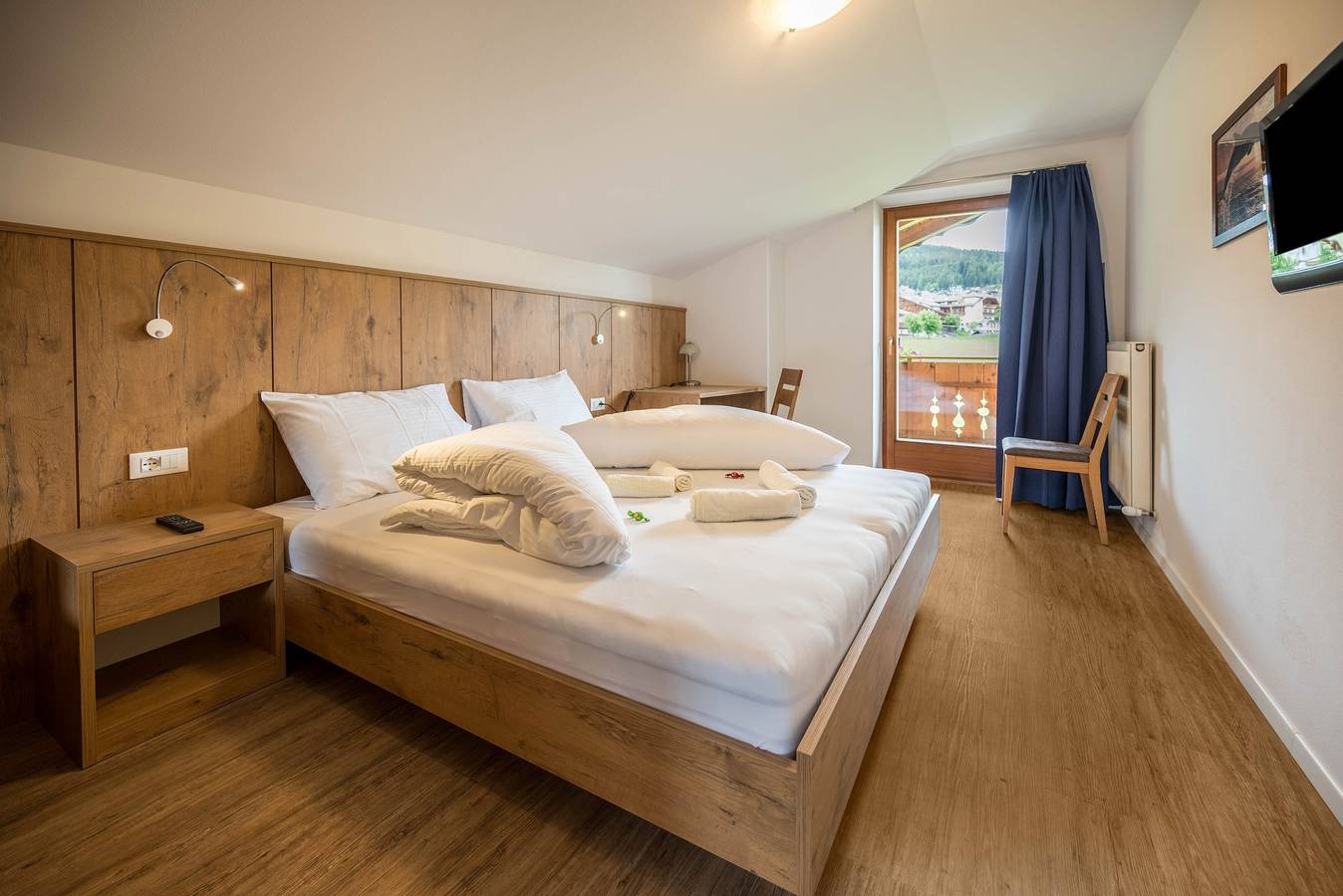 Appartamento intero, Appartamento "Residenz Condor Schlern" con vista sulle montagne, sauna e giardino in Maranza, Rio di Pusteria